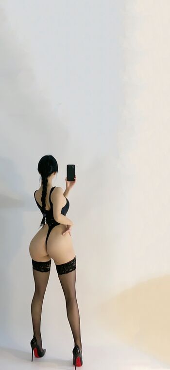 Full leaked Qiaoniutt qiaoniu qiaoniutt qiaoniu page private onlyfans photo