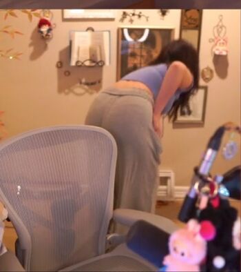 Full leaked Quarterjade private onlyfans photo