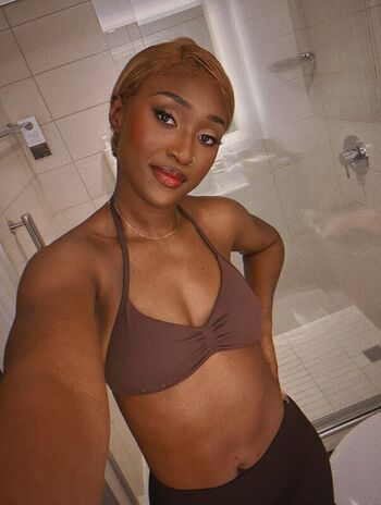 Full leaked Queen aminata page private onlyfans photo