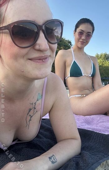 Full leaked Queen ling ling private onlyfans photo
