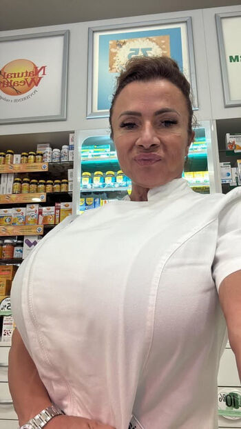 Full leaked Queenmuscleboobs private onlyfans photo