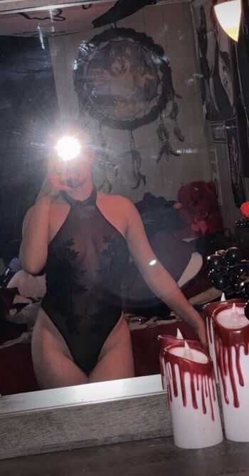 Full leaked Queenofsouls private onlyfans photo