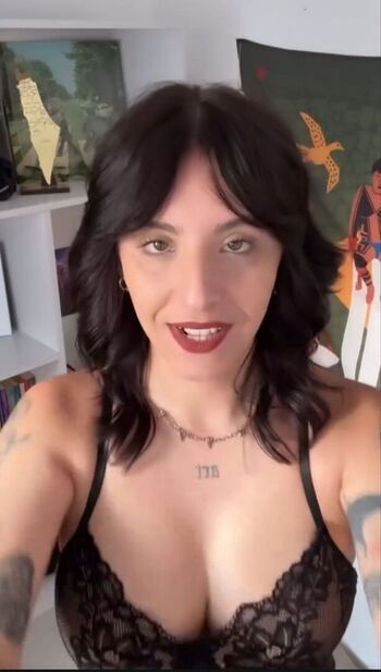 &Quot;Quem É Essa&Quot; Pesquise Nomes Aqui.