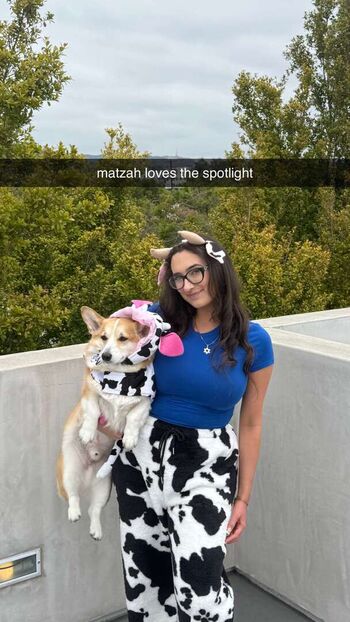 Full leaked Qveenjulia private onlyfans photo