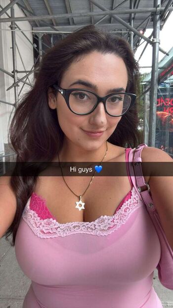 qveenjulia