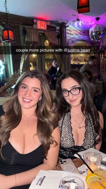 Full leaked Qveenjulia  page private onlyfans photo