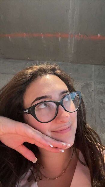 qveenjulia