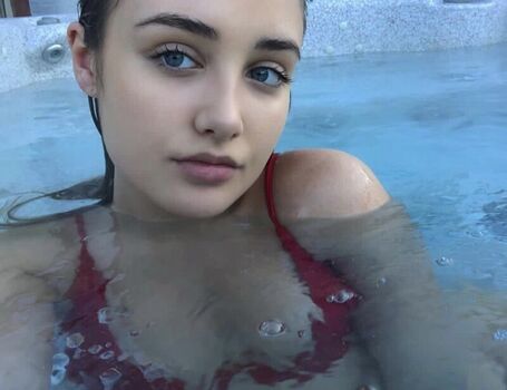 Full leaked Rsielewis private onlyfans photo