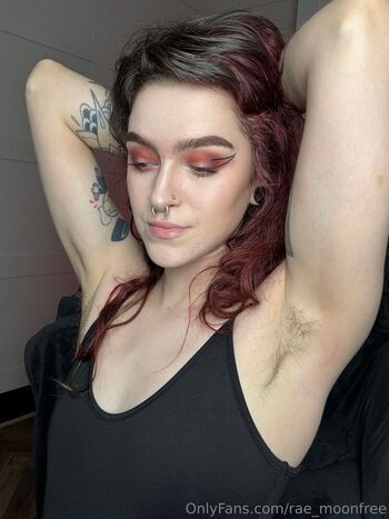 rae_moonfree
