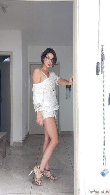 Full leaked Rafaela tuyfree private onlyfans photo