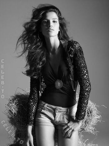 Full leaked Raica oliveira private onlyfans photo