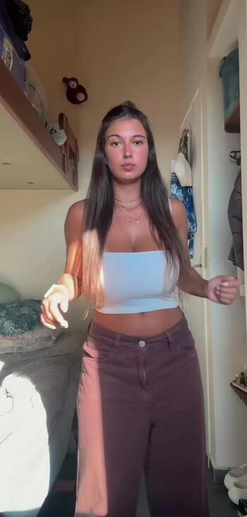 Full leaked Raphaela private onlyfans photo