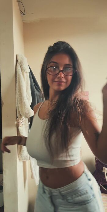 Full leaked Raphaela private onlyfans photo