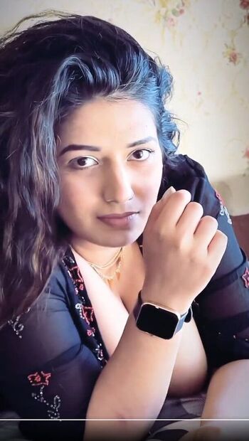 Full leaked Rashakirmani private onlyfans photo