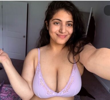 Full leaked Rashmi van private onlyfans photo
