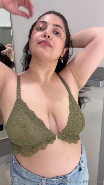Full leaked Rashmi van private onlyfans photo