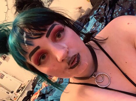 Full leaked Ravencox private onlyfans photo