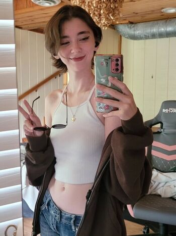 Full leaked React girlsyt page private onlyfans photo