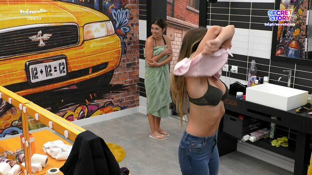 Full leaked Reality tv portugal private onlyfans photo