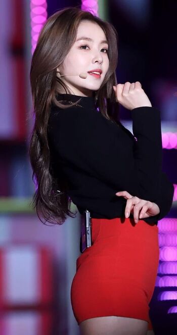 Full leaked Red velvet page private onlyfans photo