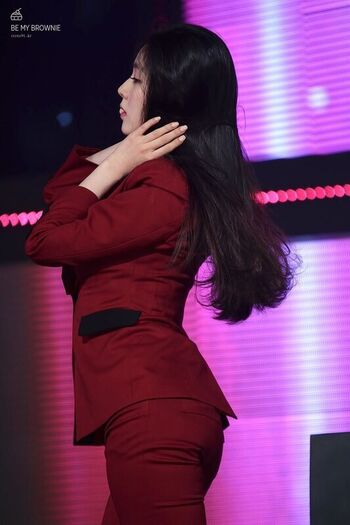 Full leaked Red velvet page private onlyfans photo