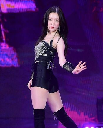 Full leaked Red velvet page private onlyfans photo