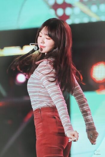 Full leaked Red velvet page private onlyfans photo