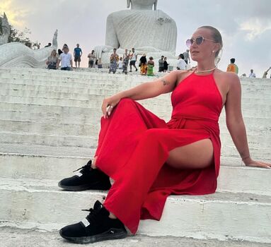 Full leaked Redglassesgirl private onlyfans photo