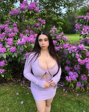 Full leaked Reemarochelle private onlyfans photo