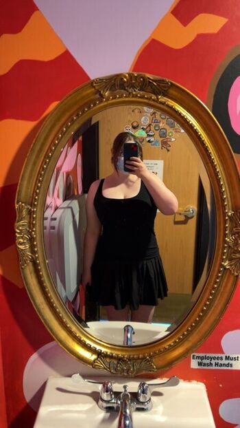 Full leaked Reinbowwwwwww private onlyfans photo