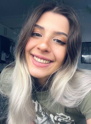 Full leaked Rem sakmar private onlyfans photo