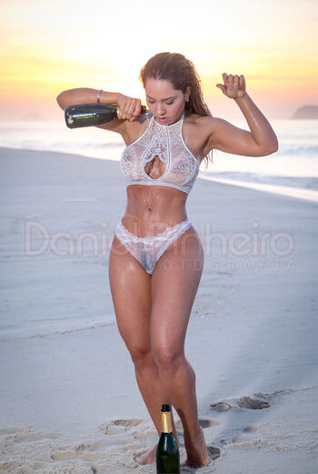 Full leaked Renata frisson page private onlyfans photo