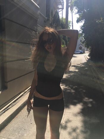 Full leaked Renatarii page private onlyfans photo