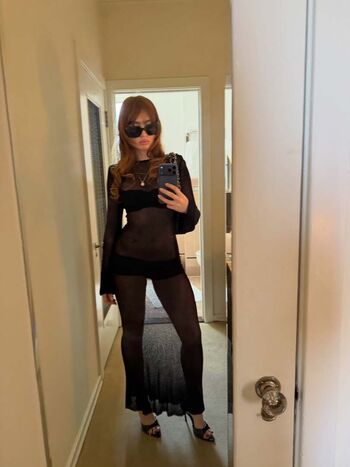 Full leaked Renatarii private onlyfans photo