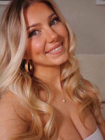 Full leaked Rianabailey private onlyfans photo