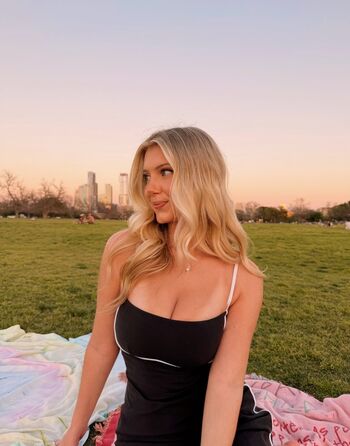 Full leaked Rianabailey private onlyfans photo
