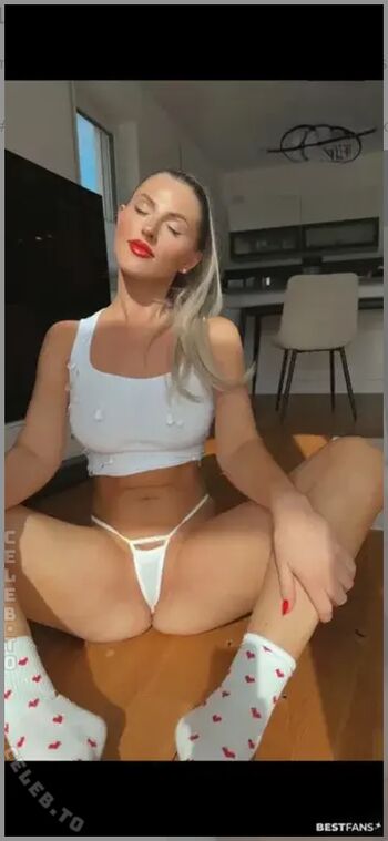 Full leaked Ricarda wolf private onlyfans photo
