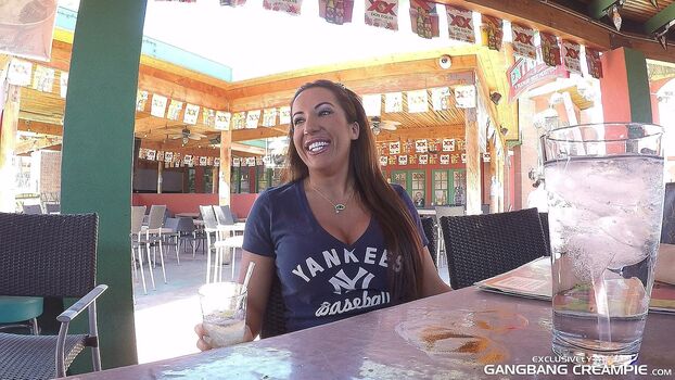Richelle Ryan