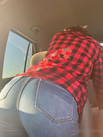 Full leaked Richemma private onlyfans photo