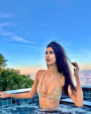 Full leaked Ridhi private onlyfans photo