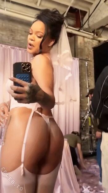 Full leaked Rihanna  page private onlyfans photo