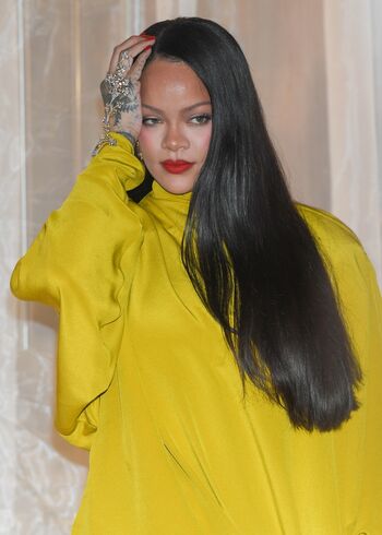 Full leaked Rihanna  page private onlyfans photo