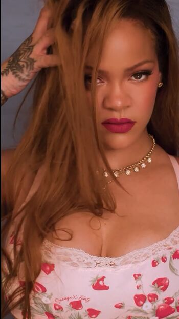 Full leaked Rihanna  page private onlyfans photo