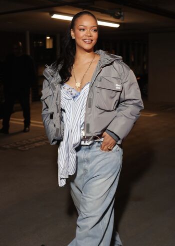 Full leaked Rihanna  page private onlyfans photo
