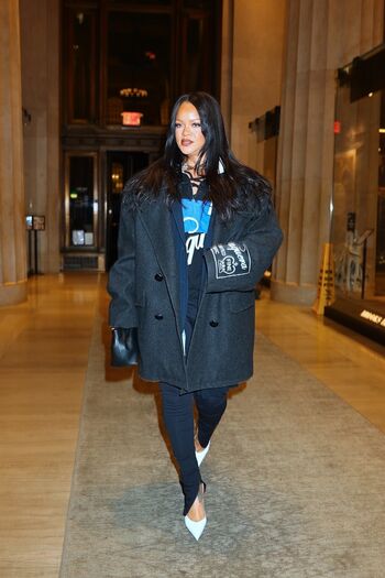 Full leaked Rihanna  page private onlyfans photo