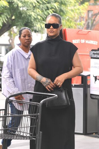 Full leaked Rihanna private onlyfans photo