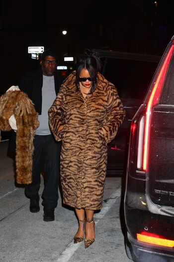 Full leaked Rihanna page private onlyfans photo