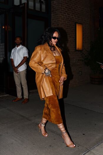 Full leaked Rihanna  page private onlyfans photo