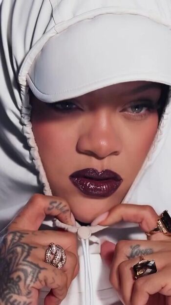 Full leaked Rihanna  page private onlyfans photo