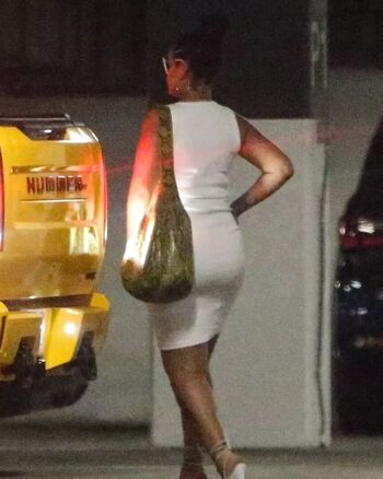 Full leaked Rihanna  page private onlyfans photo